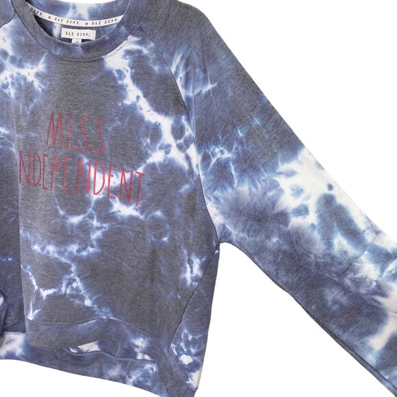 Rae Dunn Top Womens Large Sweatshirt Tie Dye Blue Miss Independent Dolman Sleeve - Picture 4 of 9